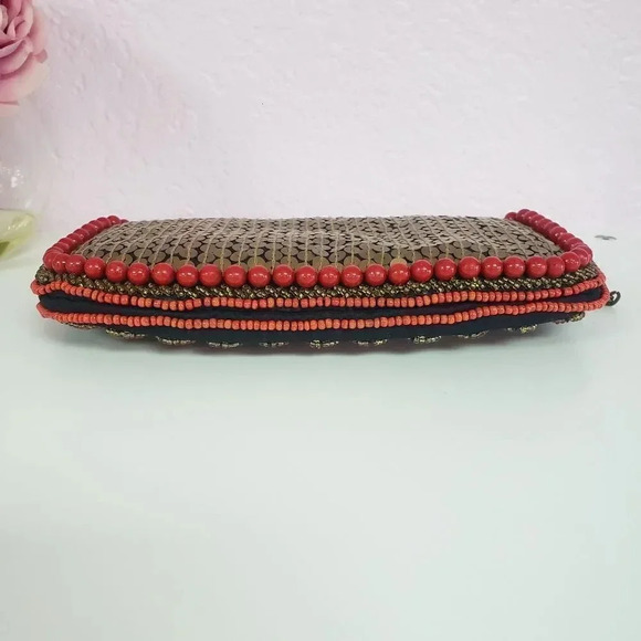 Moyna Custom Beaded/Sequin Clutch/Bag - Picture 5 of 7